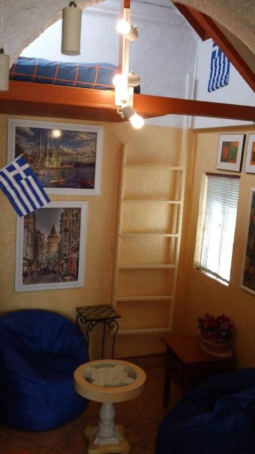 Greek Cottage Playas De Тихуана Екстериор снимка